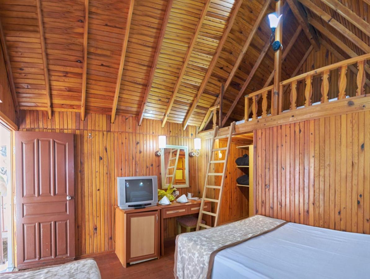 Clover Magic Nova Beach Hotel Side Bagian luar foto
